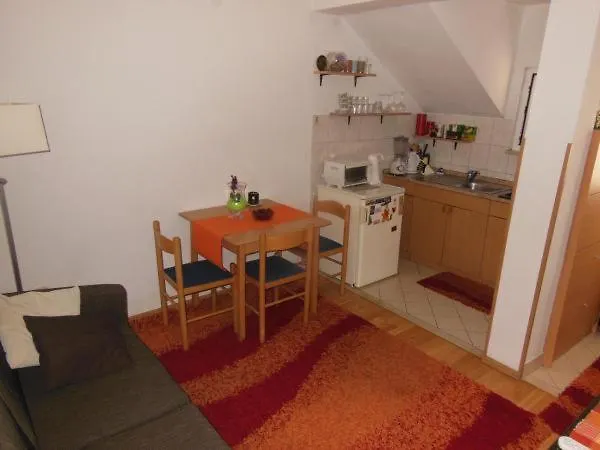 Apartments Cherry